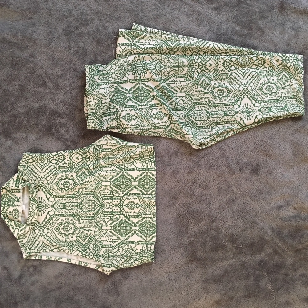 Two piece flare leg set